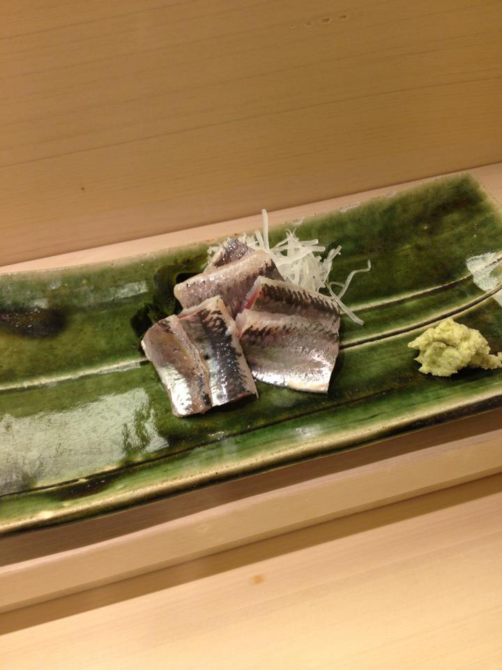寿司清でイワシの刺身